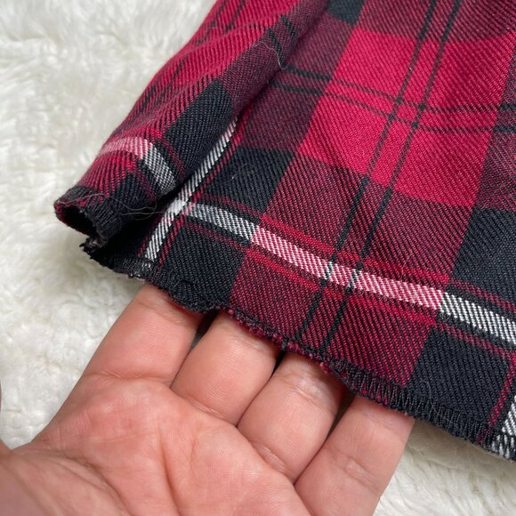 Tripp NYC Women's Red Black Plaid Pleated Mini Skirt Size Large - Picture 7 of 12